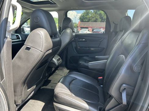 Used 2016 GMC Acadia SLT w/ Open Road Package AWD/4WD image 26