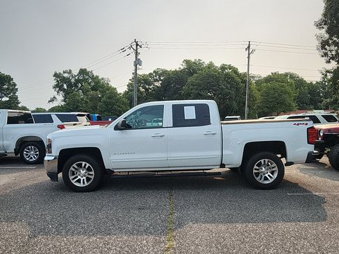 Used 2018 Chevrolet Silverado 1500 LT w/ All Star Edition AWD/4WD image 2