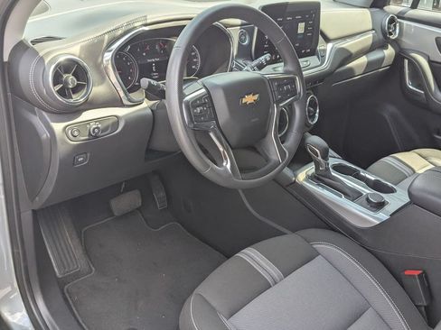 Used 2025 Chevrolet Blazer LT FWD image 14