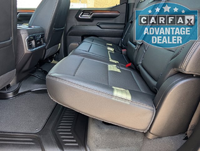 Used 2024 GMC Sierra 1500 Denali w/ Technology Package AWD/4WD image 24