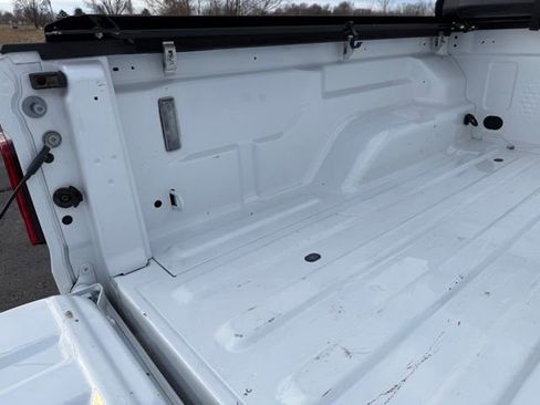 Used 2023 Jeep Gladiator Rubicon w/ Cold Weather Group image 10