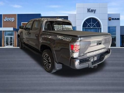 Used 2023 Toyota Tacoma TRD Sport w/ Technology Package AWD/4WD image 3