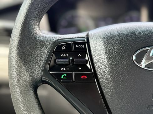 Used 2017 Hyundai Sonata SE FWD image 21