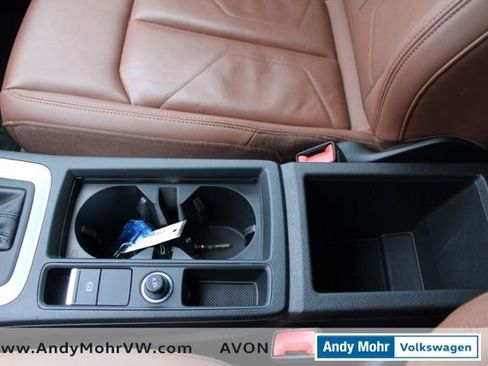 Used 2020 Audi Q3 2.0T Premium w/ Convenience Package image 47