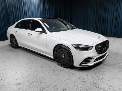 New 2026 Mercedes-Benz S 580 4MATIC Sedan image 3