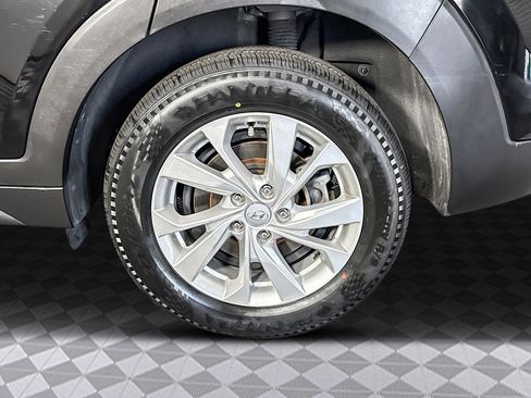 Used 2020 Hyundai Tucson SE image 36