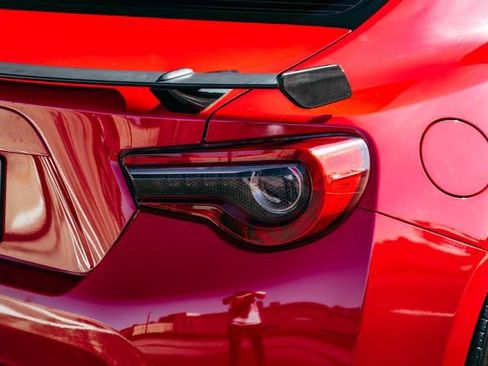 Used 2018 Toyota 86 GT image 48