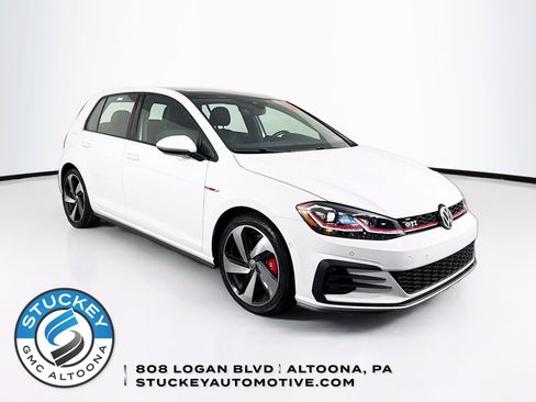 Used 2018 Volkswagen GTI S image 1