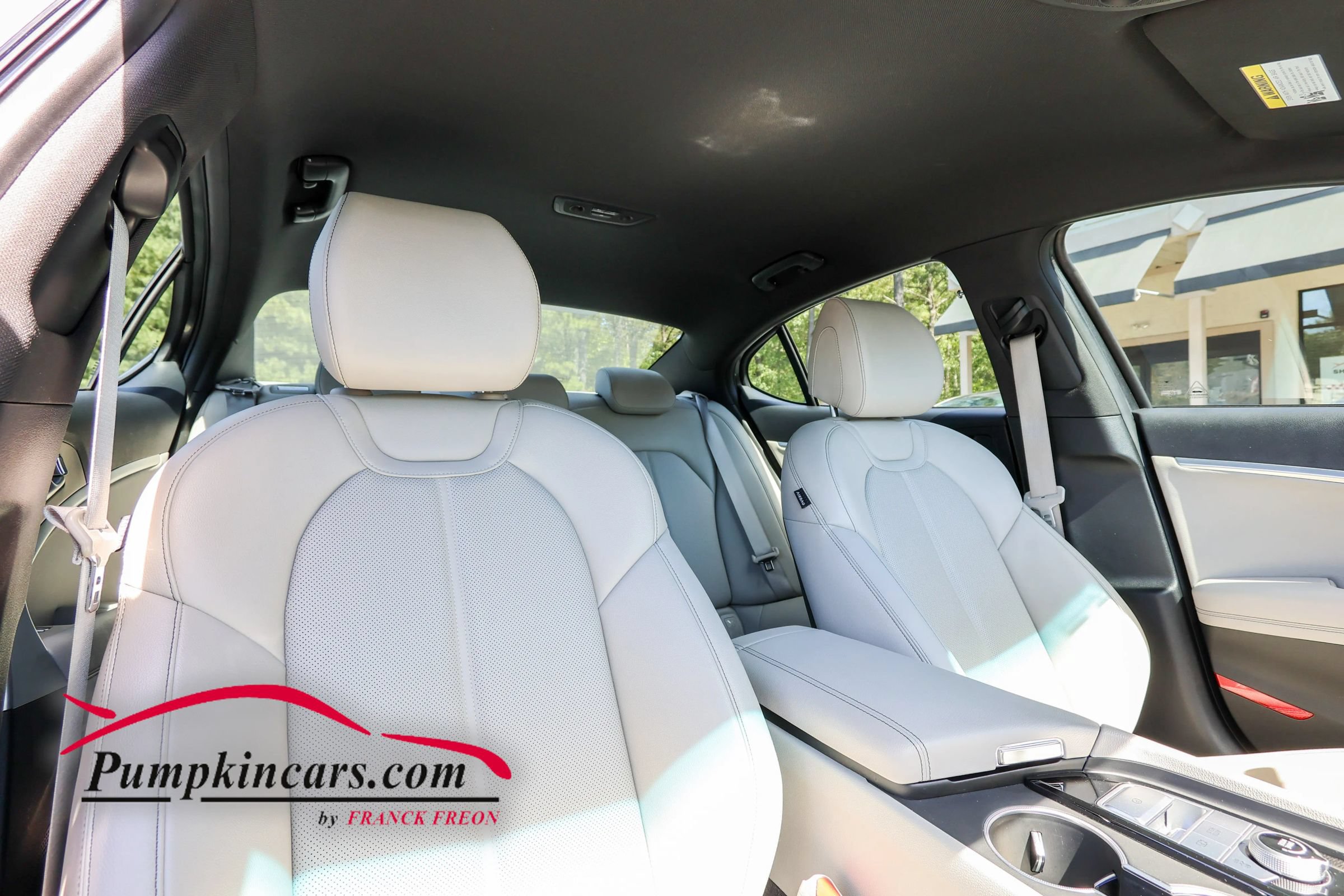 Used 2023 Genesis G70 2.0T RWD image 23