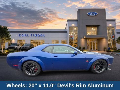 Used 2021 Dodge Challenger R/T Scat Pack RWD image 9