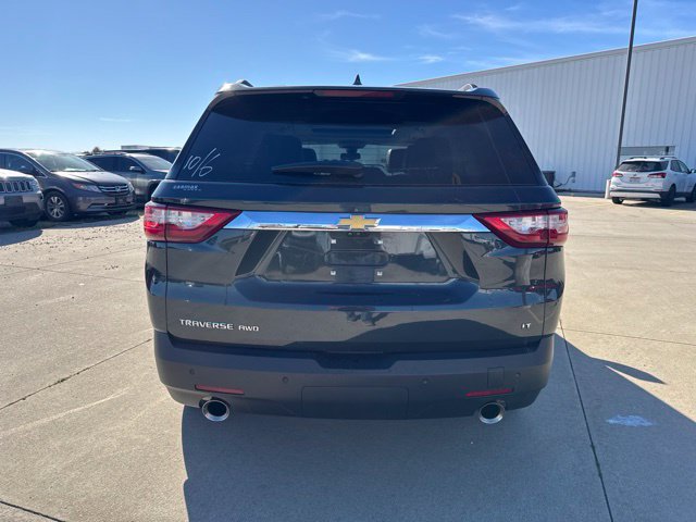 Used 2020 Chevrolet Traverse LT w/ LT Premium Package AWD/4WD image 5