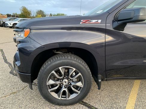 Certified 2022 Chevrolet Silverado 1500 RST image 5