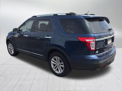 Used 2012 Ford Explorer XLT FWD image 8