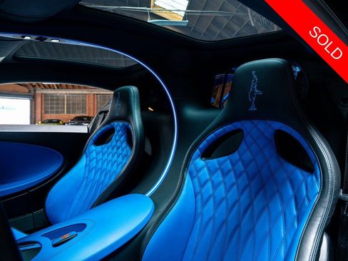 Used 2023 Bugatti Chiron Super Sport AWD/4WD image 21