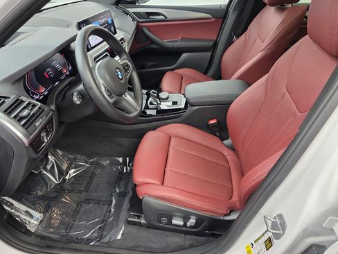 Used 2023 BMW X3 sDrive30i w/ M Sport Package image 9