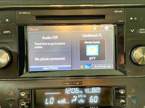 Used 2016 Toyota Avalon XLE Plus FWD image 27