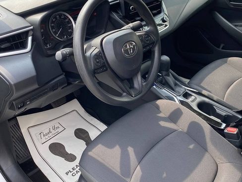 Used 2022 Toyota Corolla LE FWD image 24