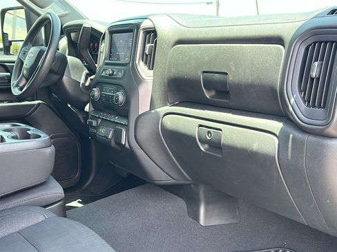 Used 2024 Chevrolet Silverado 2500 Custom w/ Custom Convenience Package AWD/4WD image 21