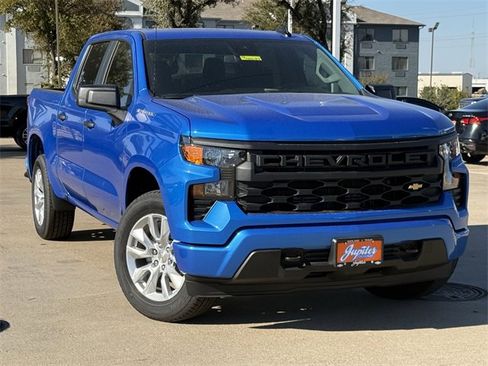 New 2026 Chevrolet Silverado 1500 Custom image 2