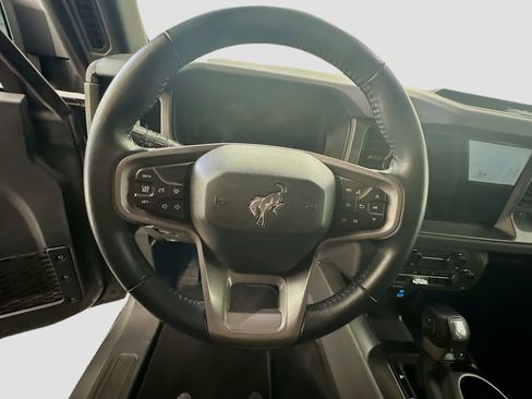 Used 2025 Ford Bronco Big Bend image 18