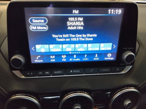 Used 2022 Nissan Sentra SV FWD image 25