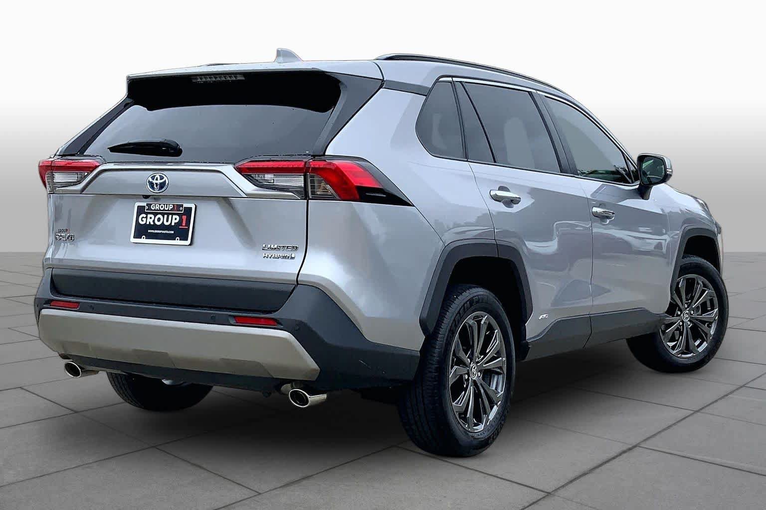 Used 2024 Toyota RAV4 Limited AWD/4WD image 13