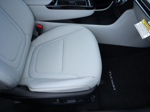 New 2026 Hyundai Tucson Limited image 20