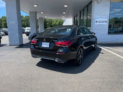 Used 2019 Mercedes-Benz A 220 4MATIC image 5