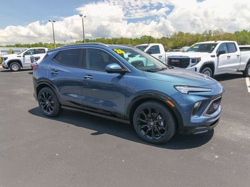 New 2026 Buick Encore GX Sport Touring w/ Advanced Technology Package FWD image 12