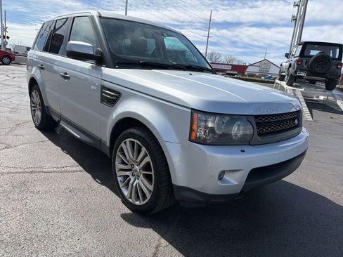 Used 2011 Land Rover Range Rover Sport HSE LUX image 3