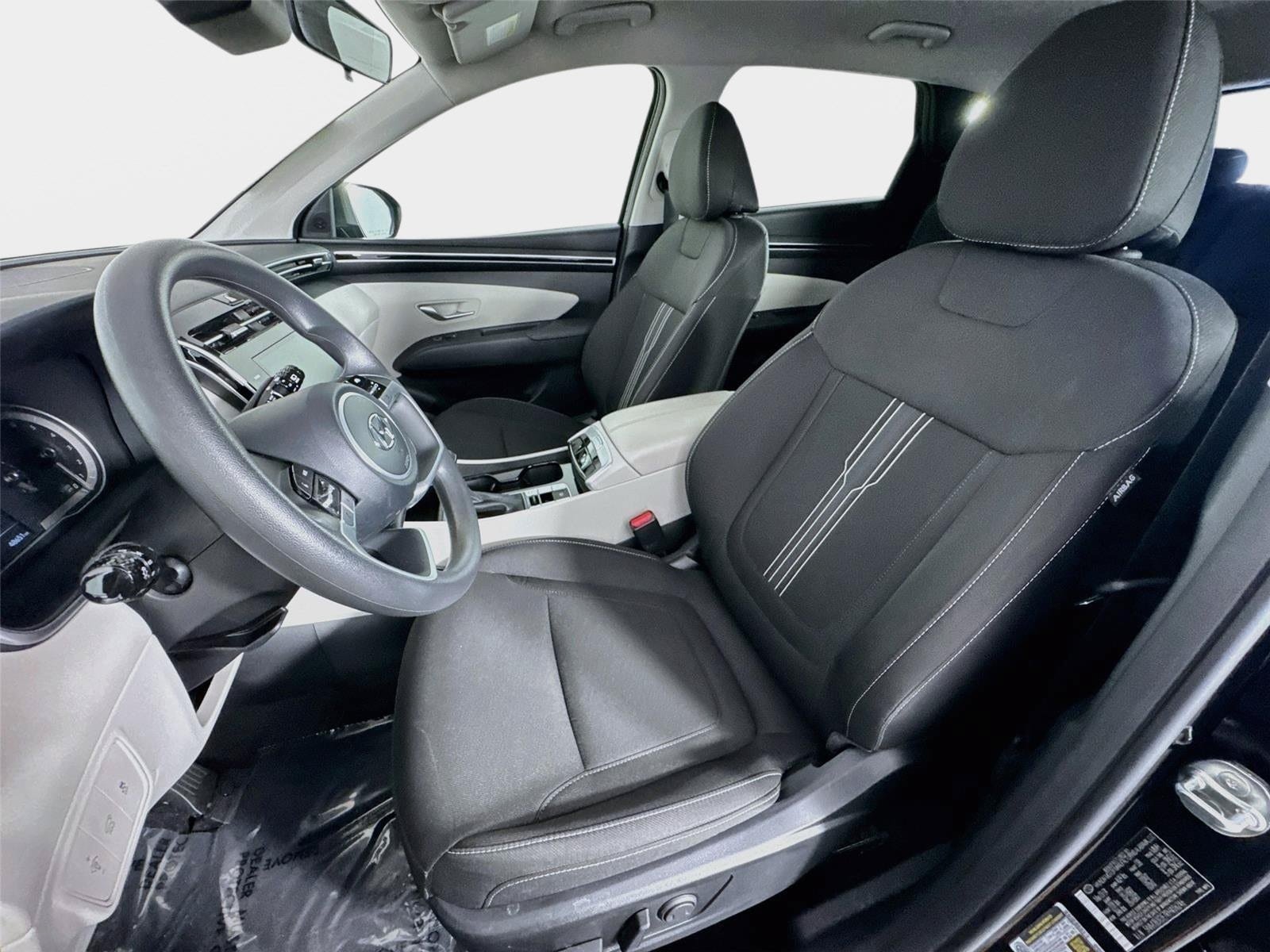 Certified 2024 Hyundai Tucson SEL FWD image 11