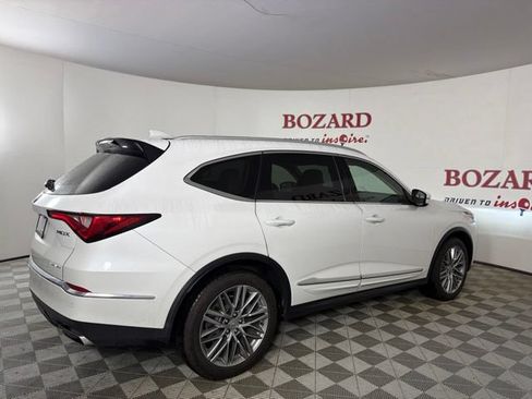 Used 2024 Acura MDX SH-AWD w/ Advance Package image 9