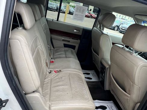 Used 2011 Ford Flex Limited image 13