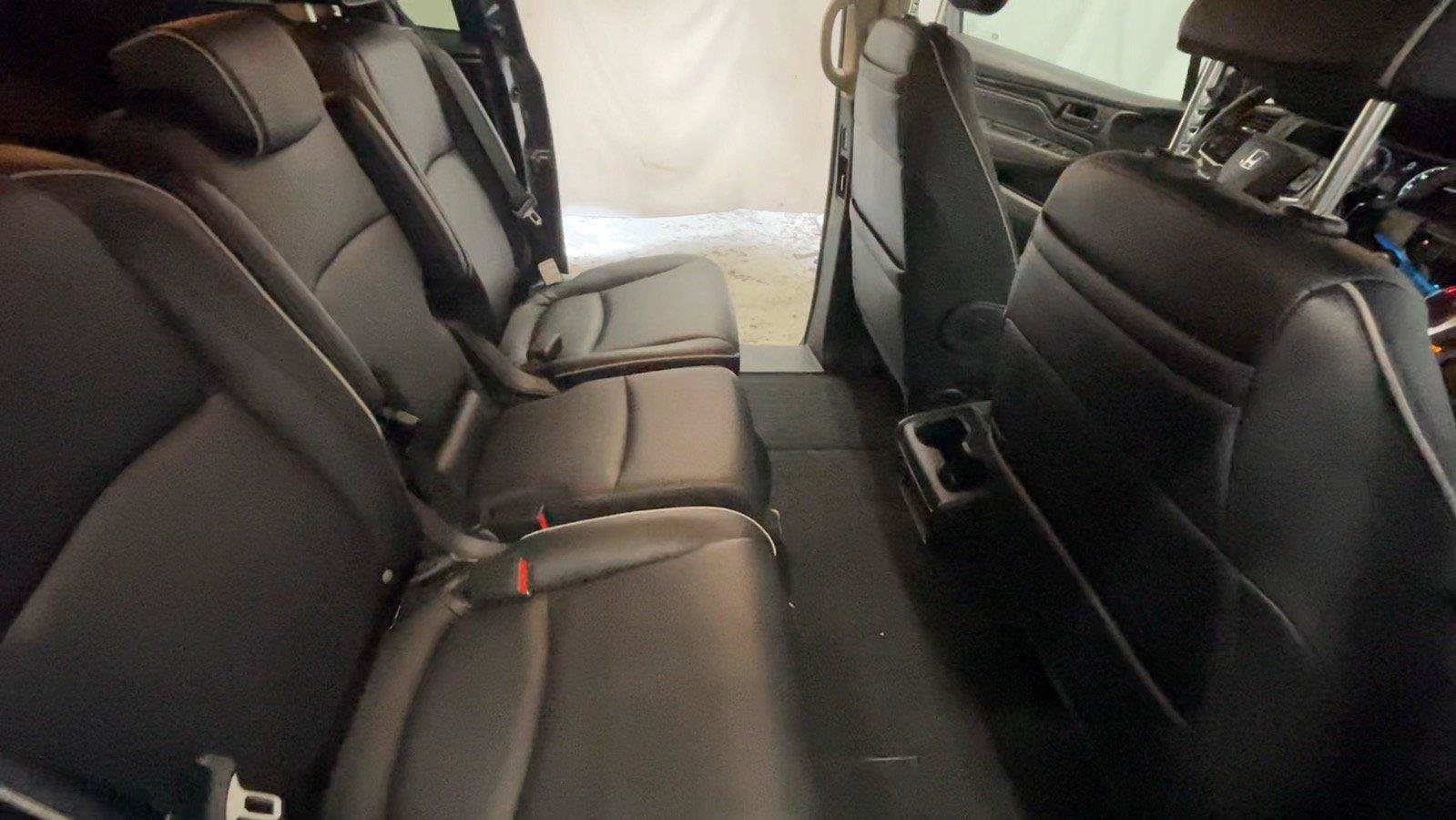 Certified 2025 Honda Odyssey Touring image 24