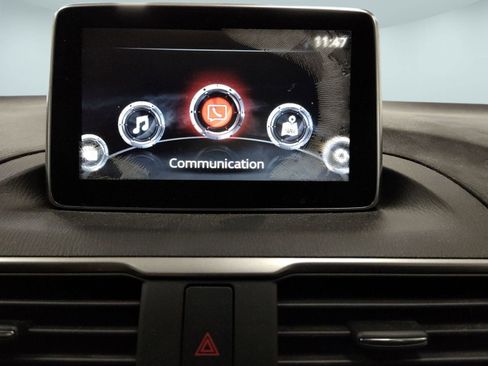 Used 2015 MAZDA MAZDA3 i Touring image 21