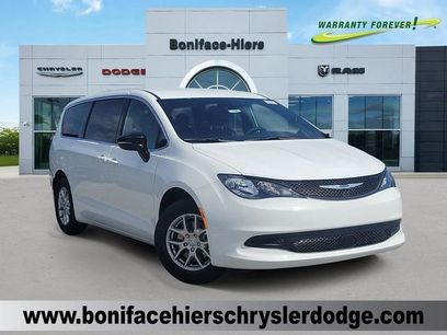 New 2026 Chrysler Voyager LX