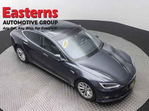 Used 2017 Tesla Model S 90D AWD/4WD image 3