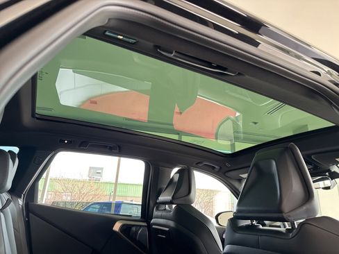 Used 2025 BMW X3 xDrive30i w/ Premium Package image 47