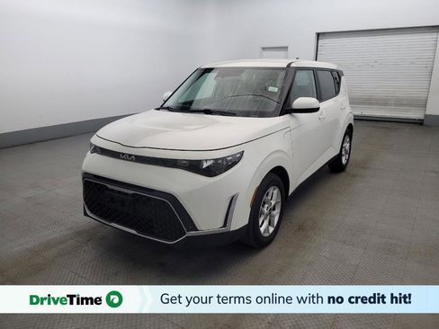 Used 2025 Kia Soul LX w/ LX Technology Package image 1