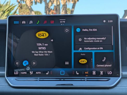 New 2026 Volkswagen Tiguan SE R-Line image 19