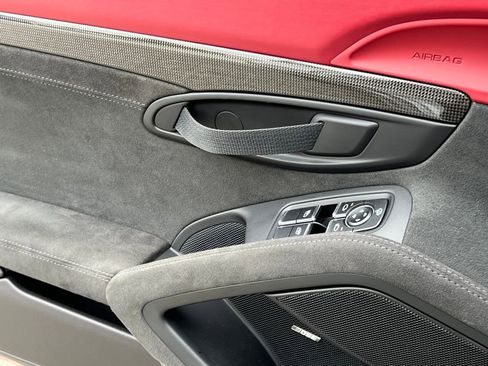 Certified 2021 Porsche 718 Boxster Spyder RWD image 27