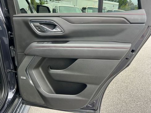 Used 2022 Chevrolet Tahoe RST image 16