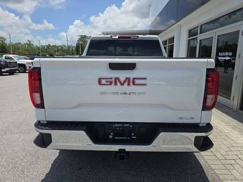 New 2026 GMC Sierra 1500 SLE w/ Preferred Package RWD image 7