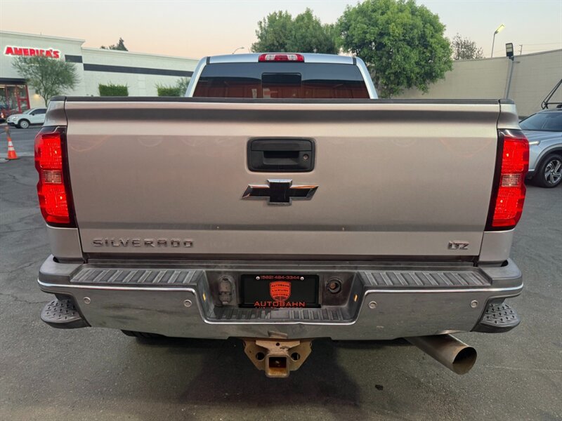 Used 2018 Chevrolet Silverado 2500 LTZ w/ Duramax Plus Package AWD/4WD image 10