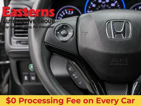 Used 2018 Honda HR-V LX image 15