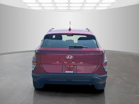 Used 2024 Hyundai Kona SEL FWD image 6