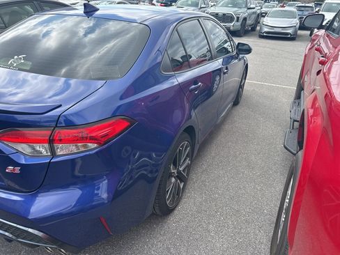 Used 2020 Toyota Corolla SE w/ SE Premium Package image 4