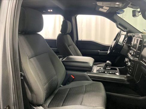 Used 2022 Ford F150 XLT w/ XLT Black Appearance Package image 11