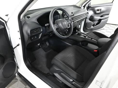 Used 2024 Honda HR-V LX image 15