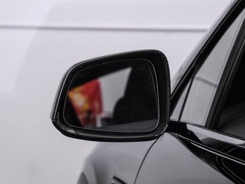 Used 2022 Tesla Model X Plaid image 48